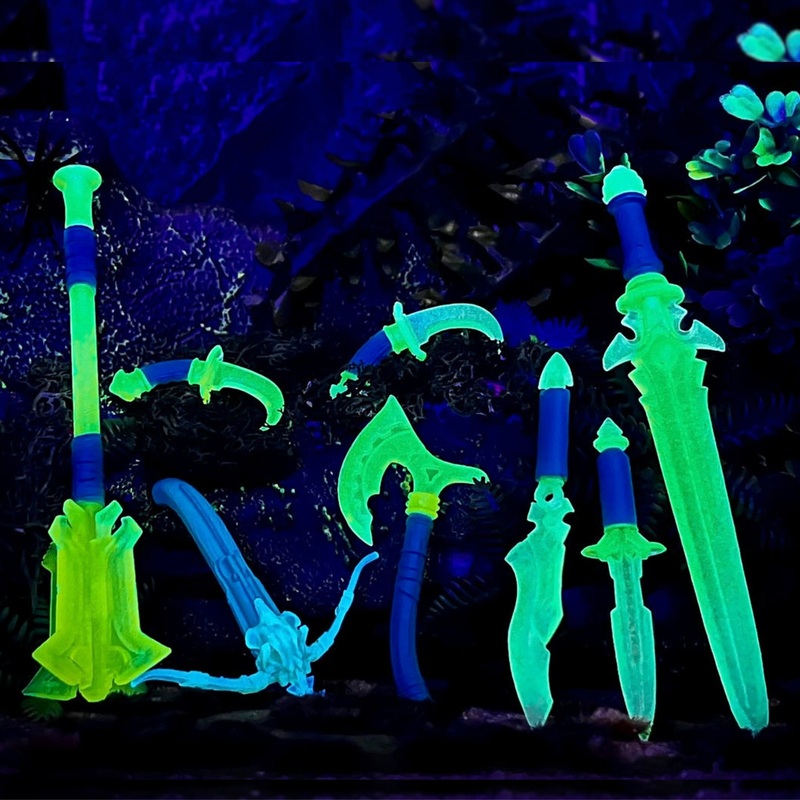Animals Warriors of the Kingdom Primal Accessories: Radiation Weapons Set