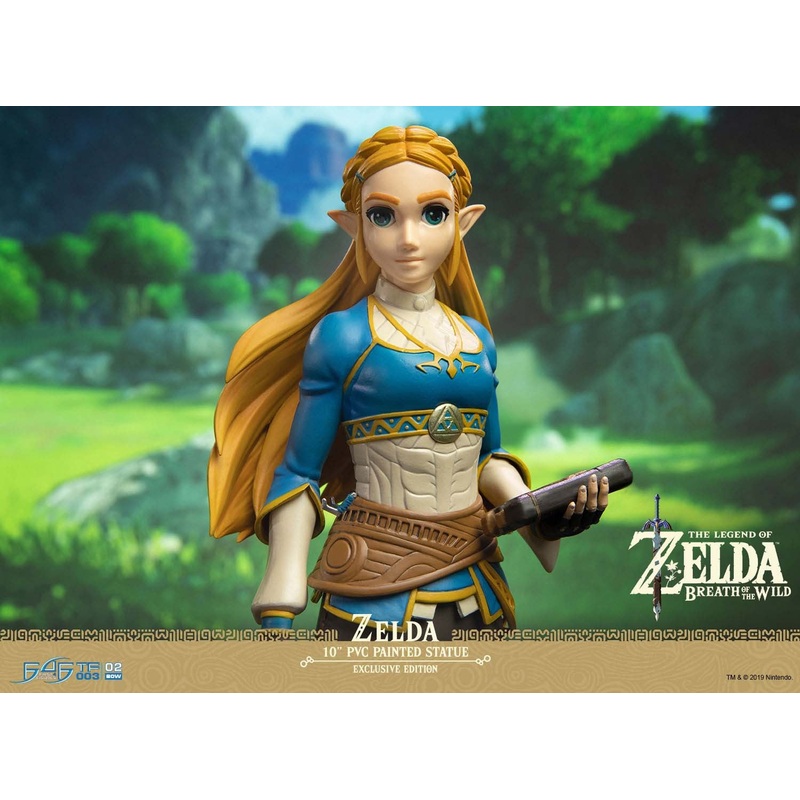 IN-STOCK First4Figures - The Legend of Zelda: Breath of the Wild - Zelda (Light-up Function)