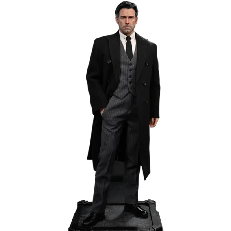 Bruce Wayne (Ben Affleck) 1/4 Scale Statue