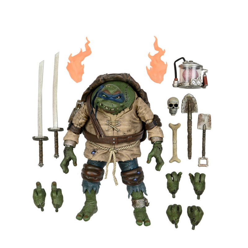 Universal Monsters x TMNT Ultimate Leonardo as The Hunchback